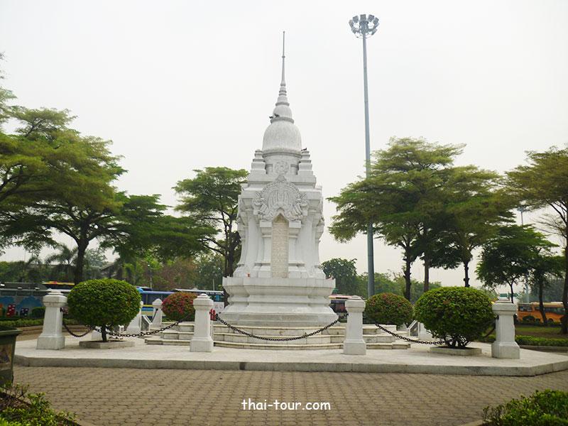 อนุสาวรีย์ทหารอาสา อนุสาวรีย์ทหารอาสา