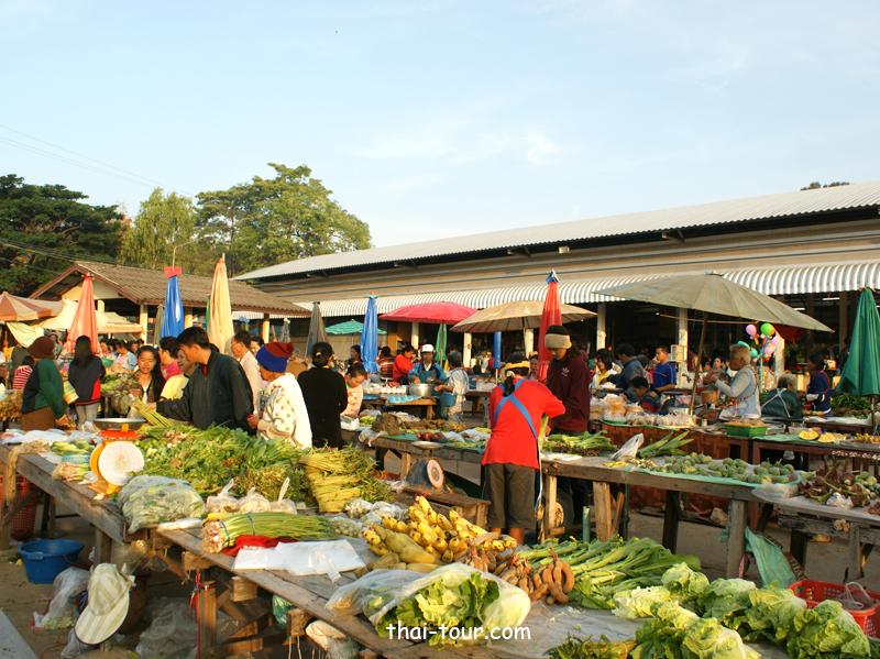 ตลาดยามเช้าโขงเจียม ตลาดยามเช้าโขงเจียม