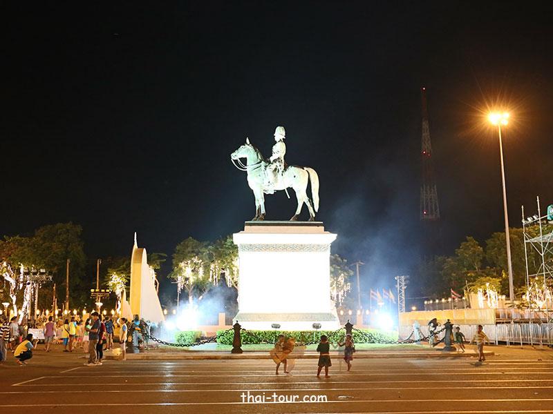 พระบรมรูปทรงม้า พระบรมรูปทรงม้า