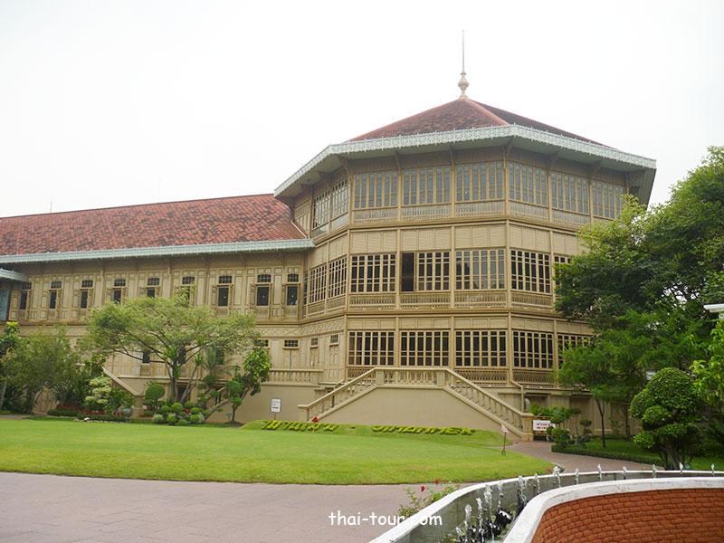 พิพิธภัณฑ์พระที่นั่งวิมานเมฆ พิพิธภัณฑ์พระที่นั่งวิมานเมฆ